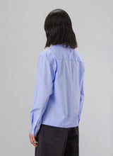 Load image into Gallery viewer, YOKE SHIRT LAVENDER BLUE